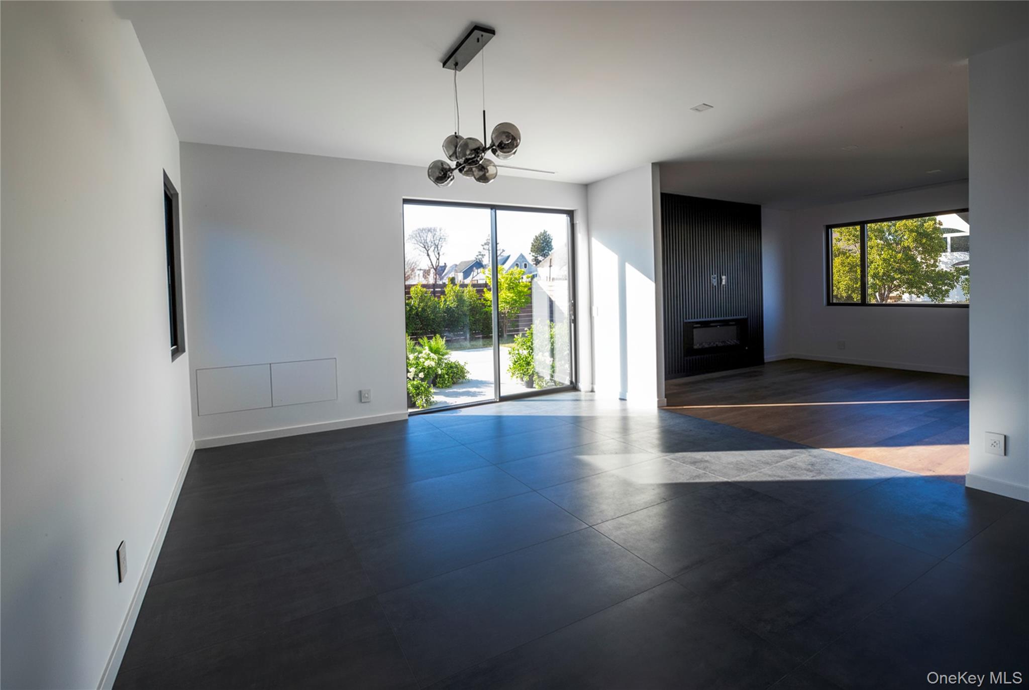 1 Short Lane, Levittown, NY 11756