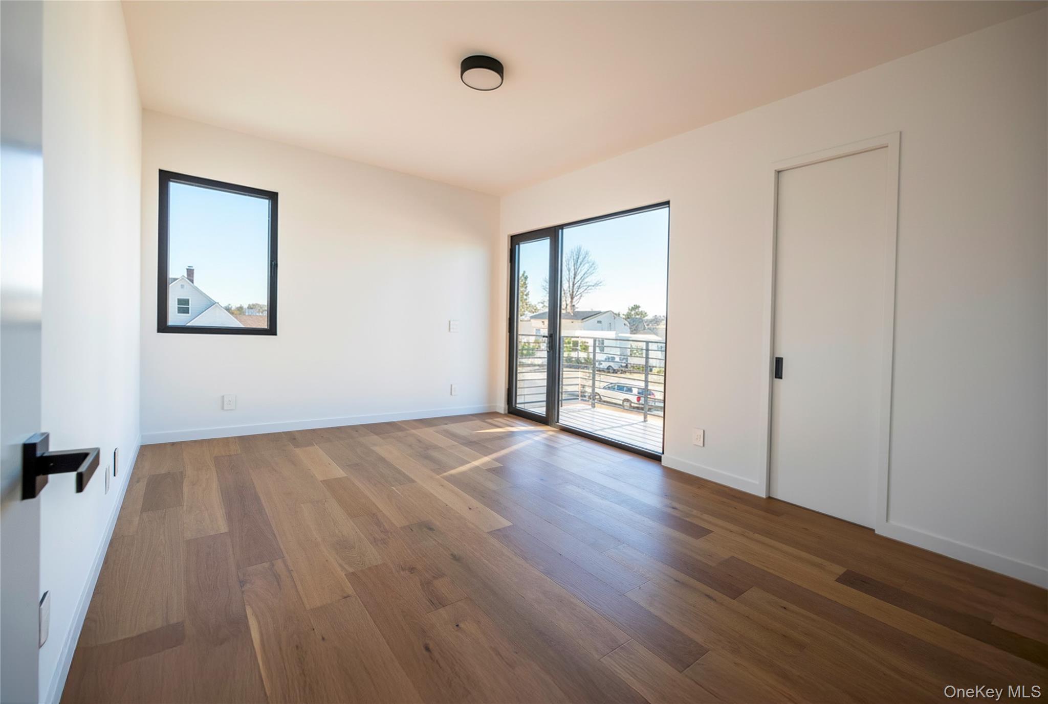 1 Short Lane, Levittown, NY 11756