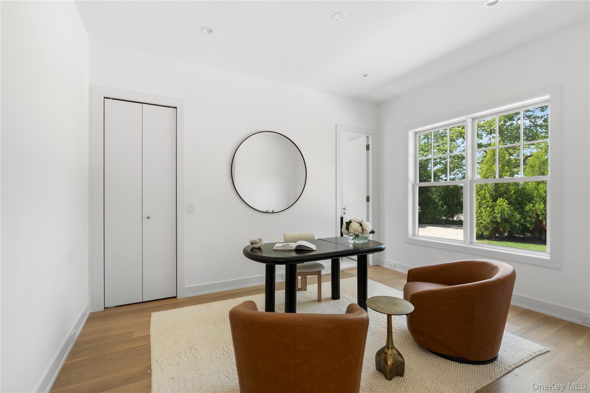 100 Narrow Lane, Southampton, NY 11968