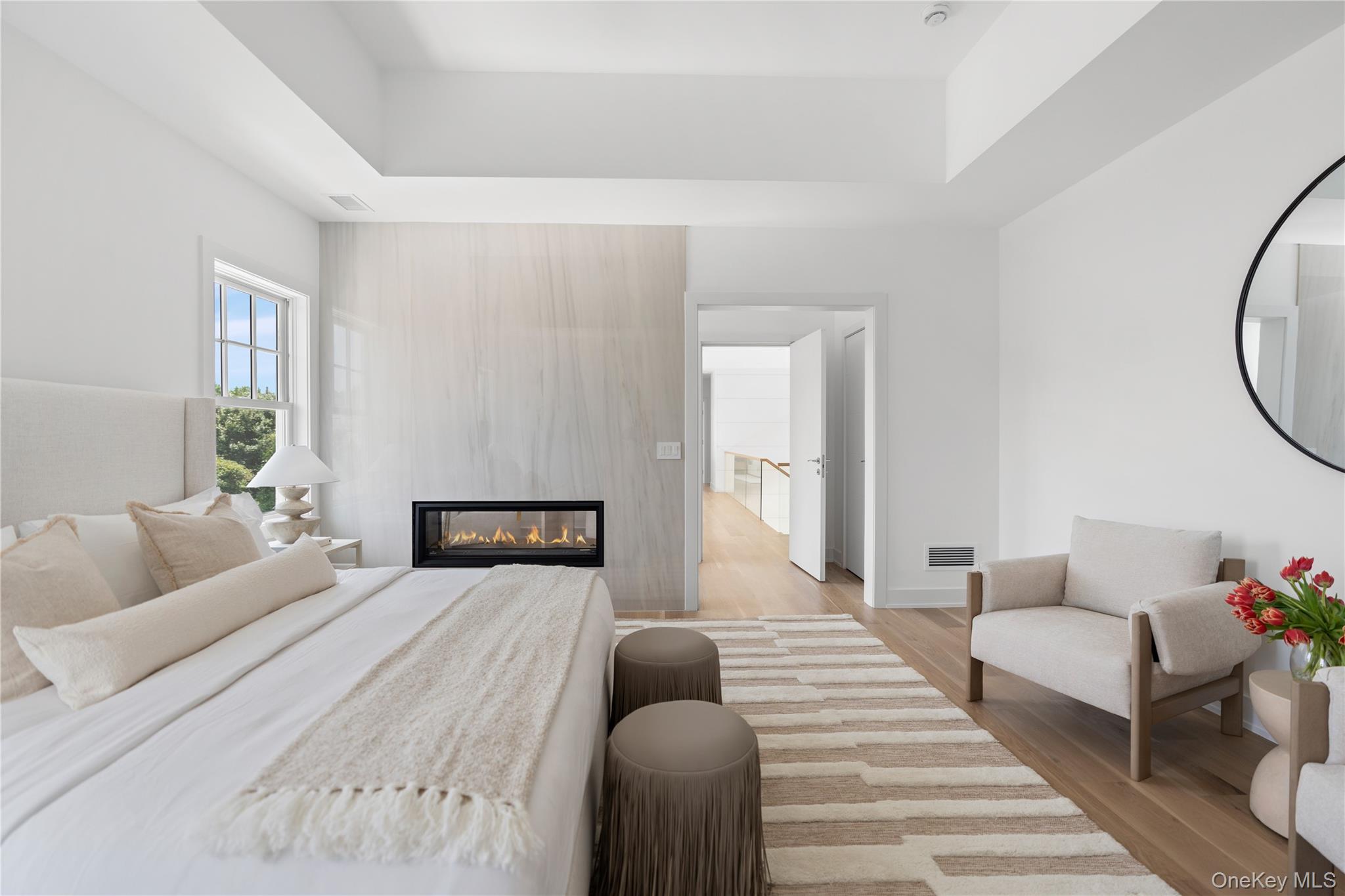 100 Narrow Lane, Southampton, NY 11968