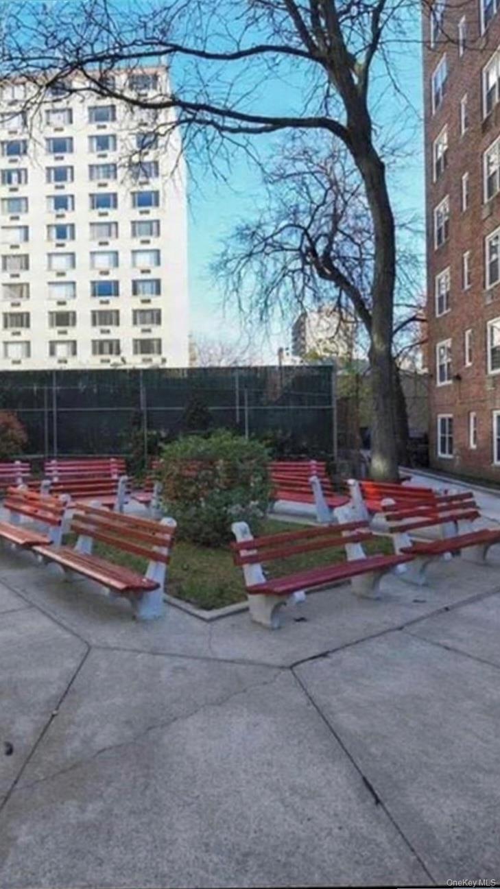 142-05 Roosevelt Avenue # 602, Flushing, NY 11354