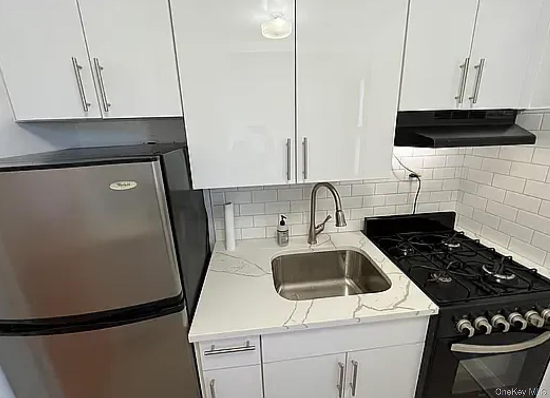 76-10 34th Avenue # 1O, Jackson Heights, NY 11372