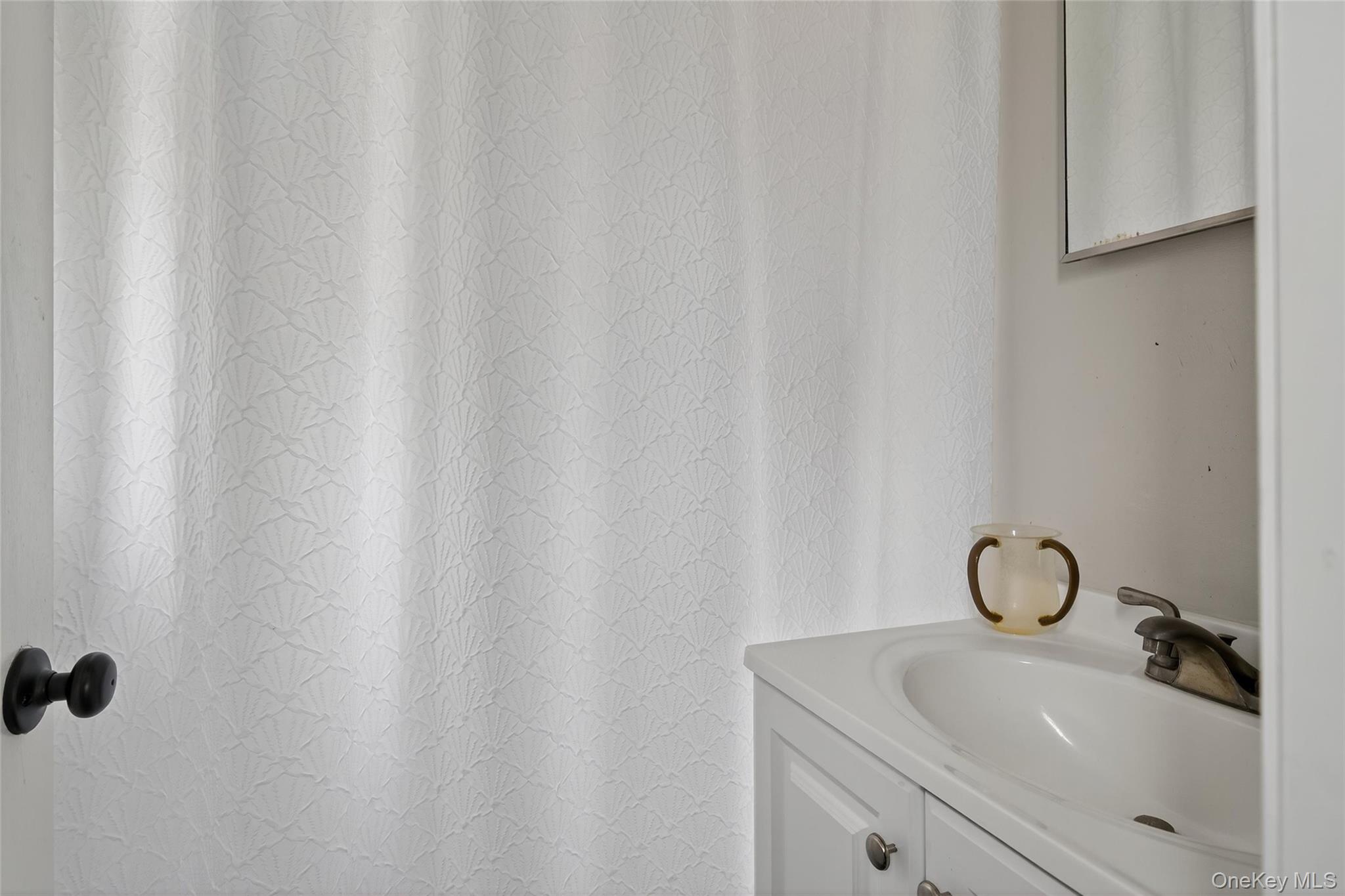 11 Pennsylvania Avenue, Monroe, NY 10950