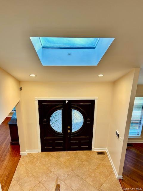 5 Carman Court, Dix Hills, NY 11746