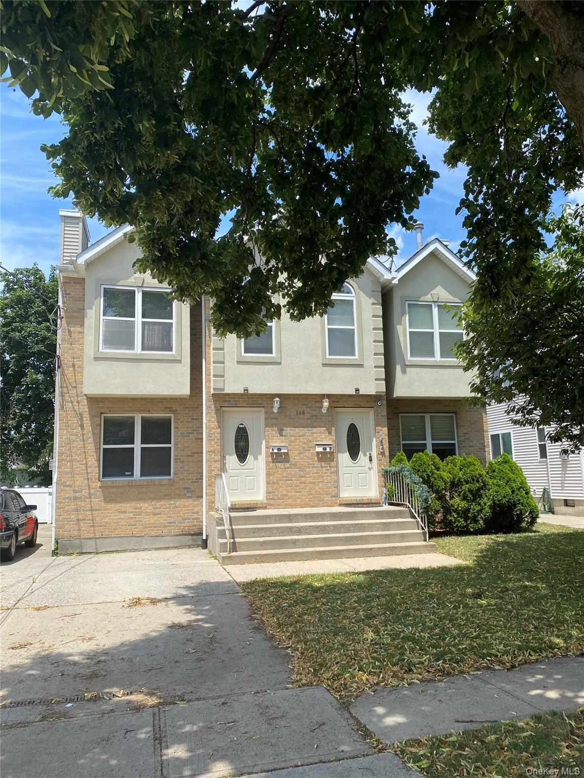 148B Jefferson Avenue # B, Mineola, NY 11501