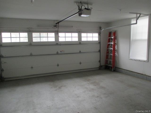 177 Melody Court, Brookhaven, NY 11941