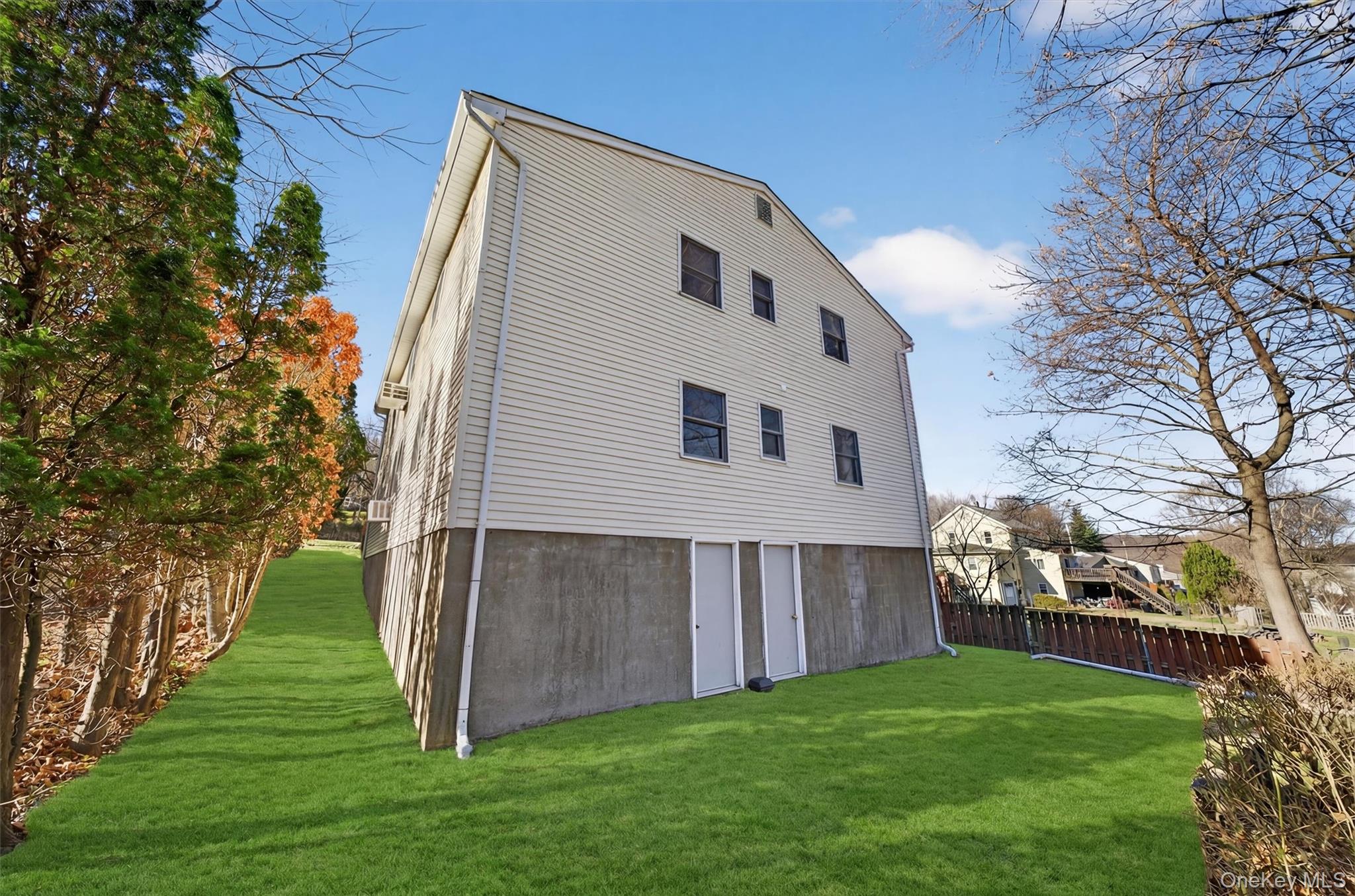 55 High Street, Monroe, NY 10950