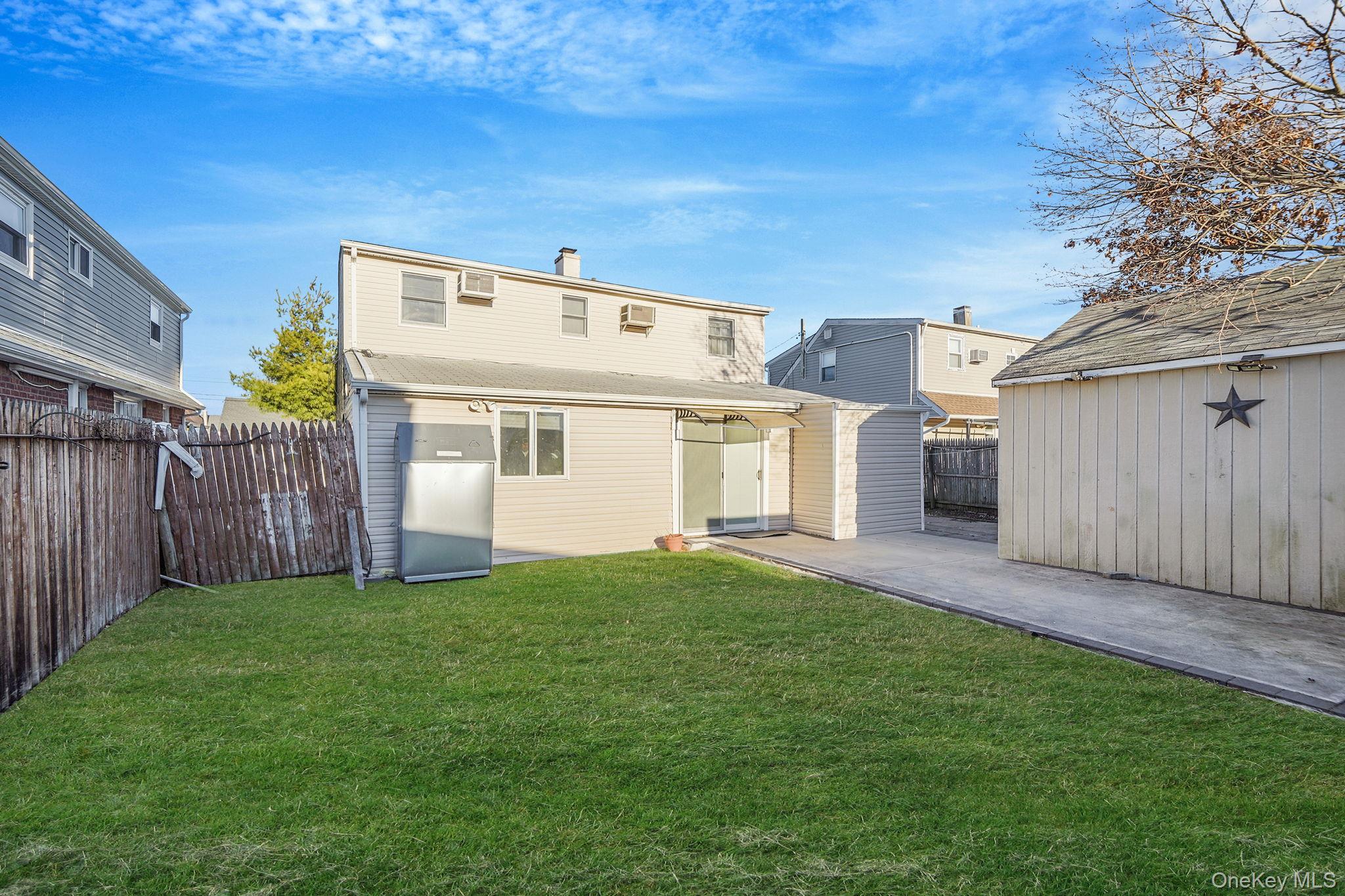 897 Washington Avenue, Westbury, NY 11590