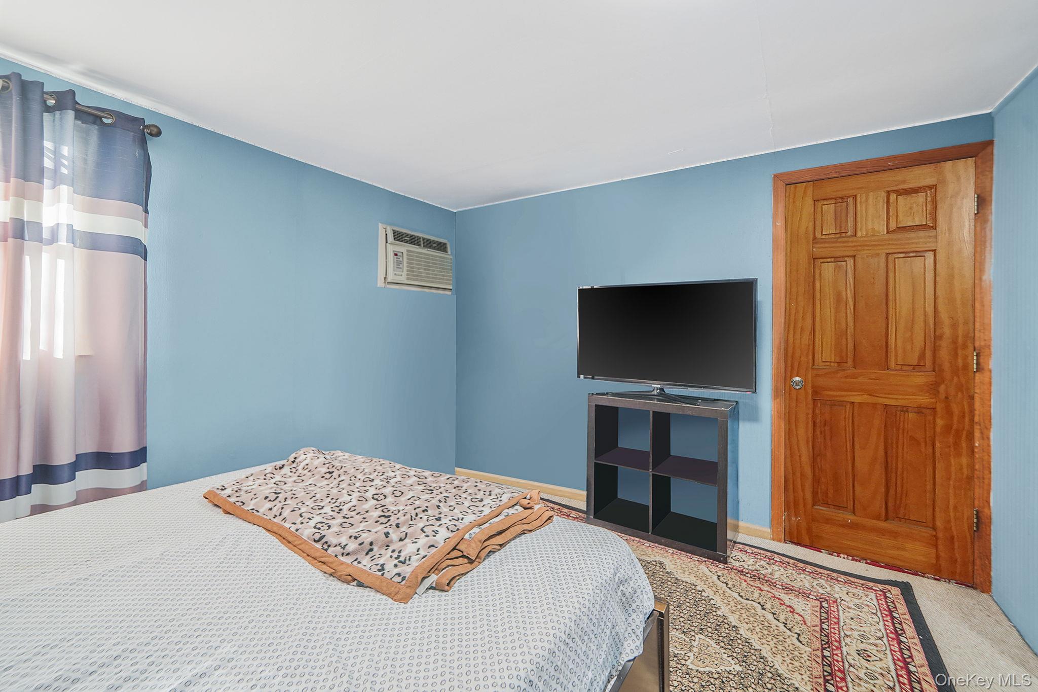 897 Washington Avenue, Westbury, NY 11590