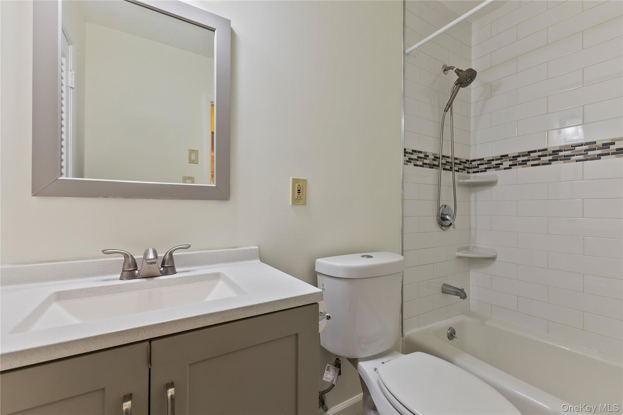 8 N James Street # G, Peekskill, NY 10566