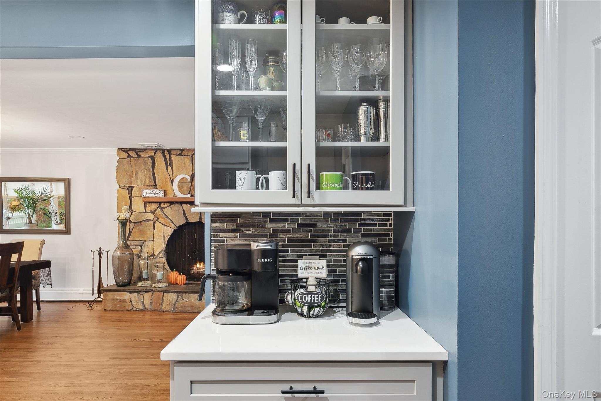 241 N Hamilton Avenue, Lindenhurst, NY 11757