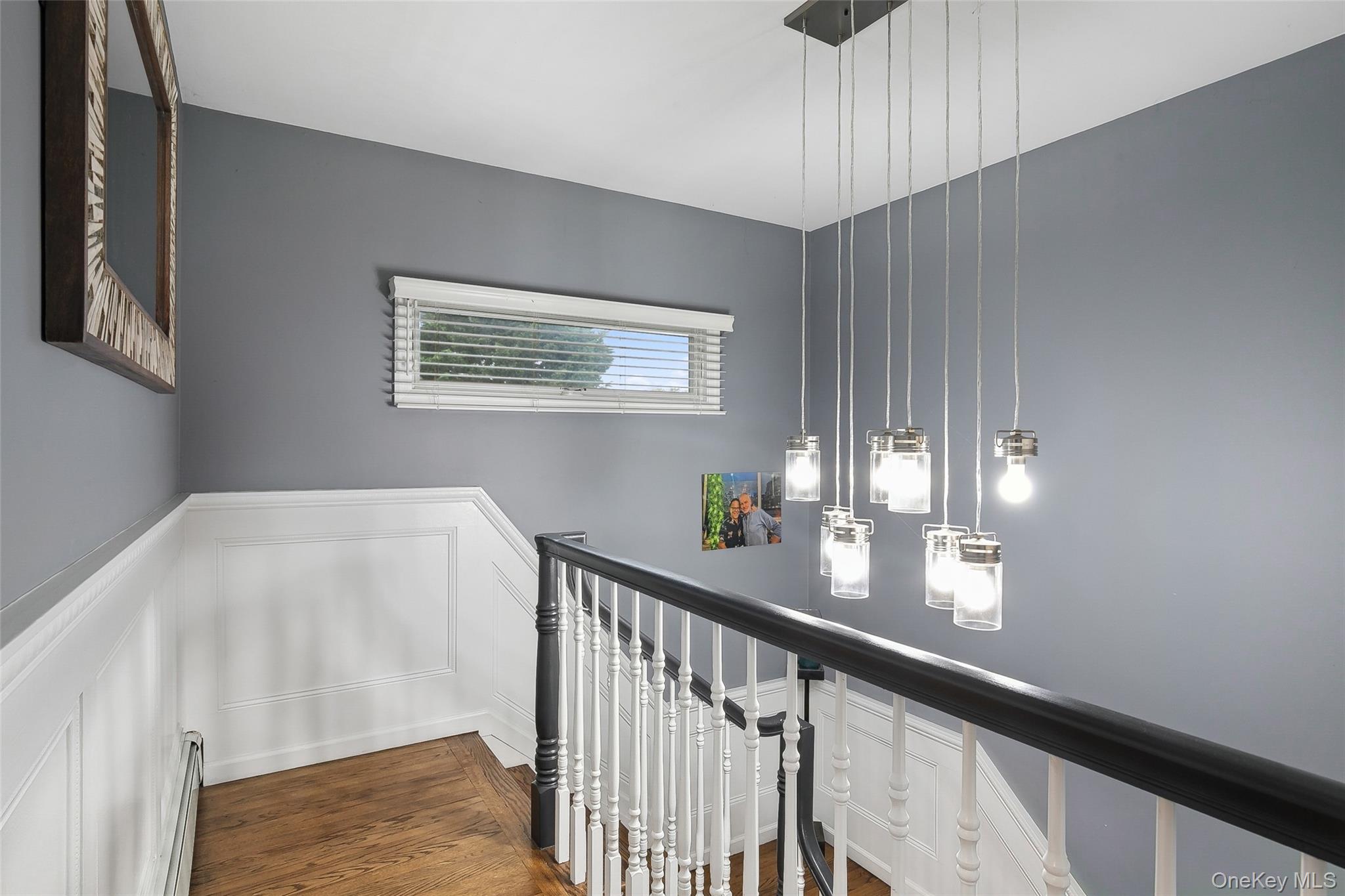 241 N Hamilton Avenue, Lindenhurst, NY 11757