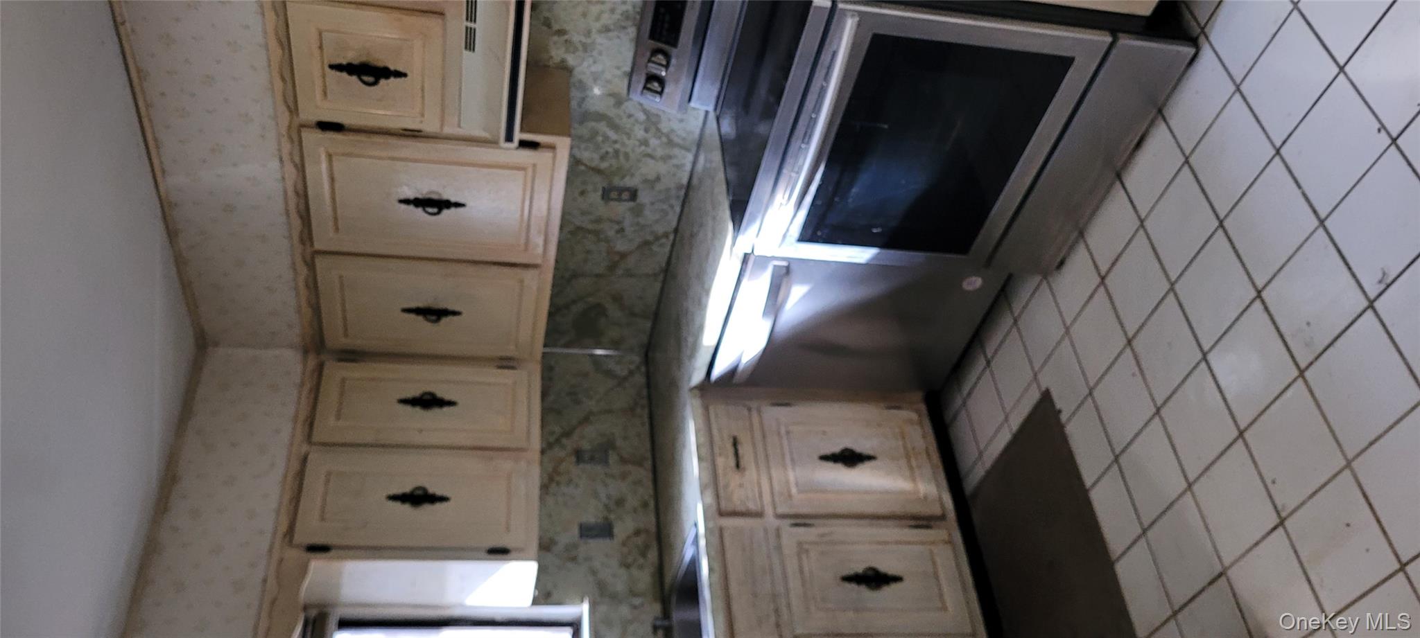 18 Kent Road, Wappingers Falls, NY 12590