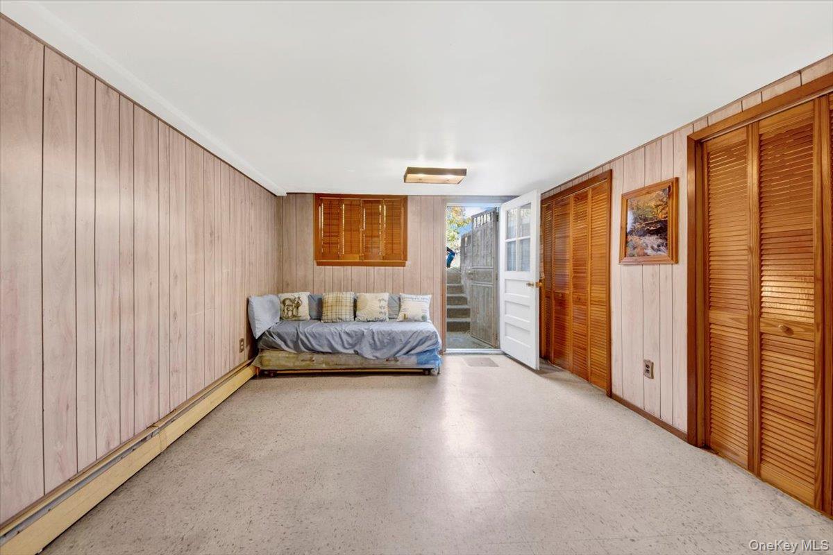 733 Rhinelander Avenue, Bronx, NY 10462