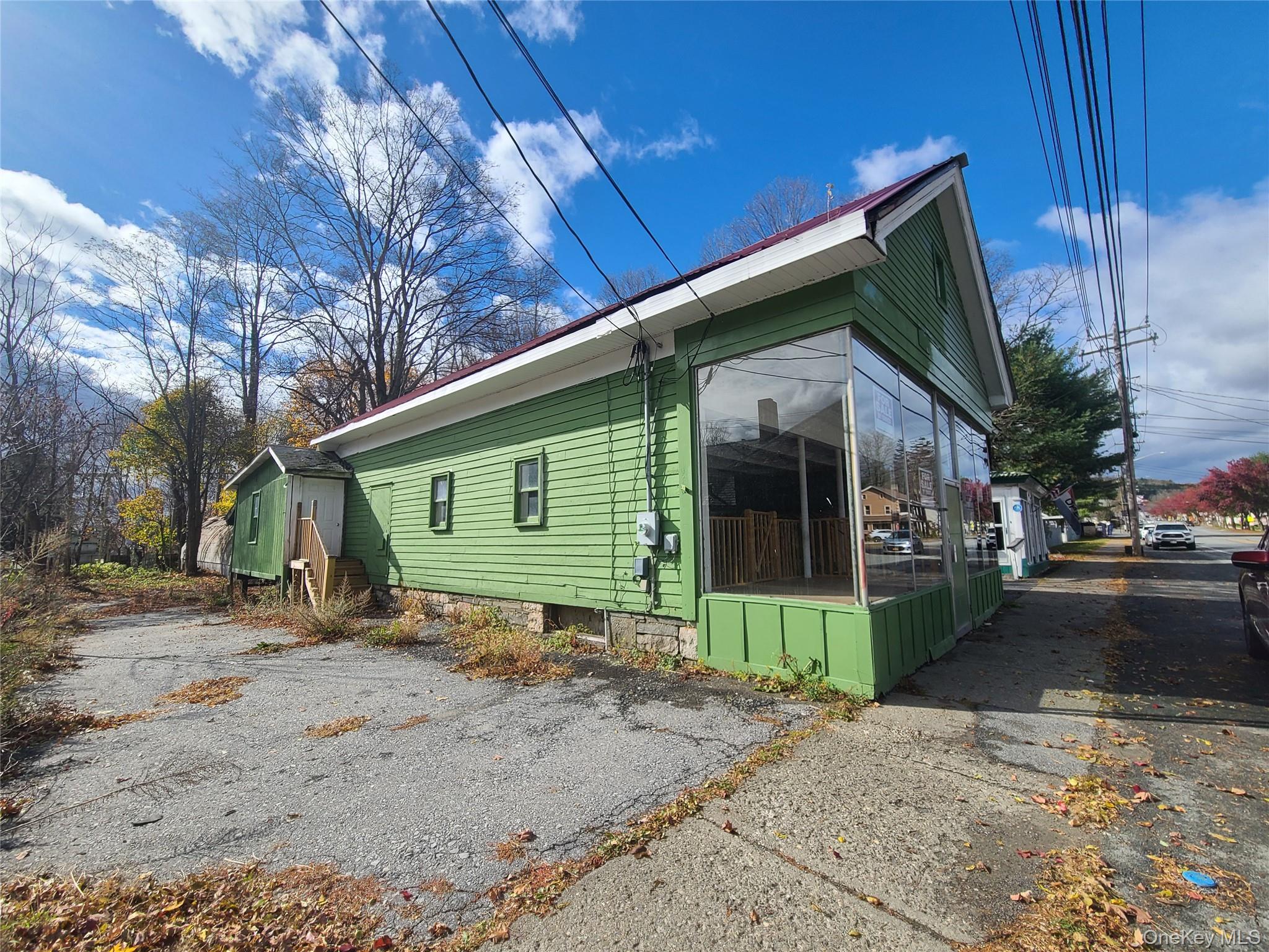 77 Sullivan Street, Wurtsboro, NY 12790