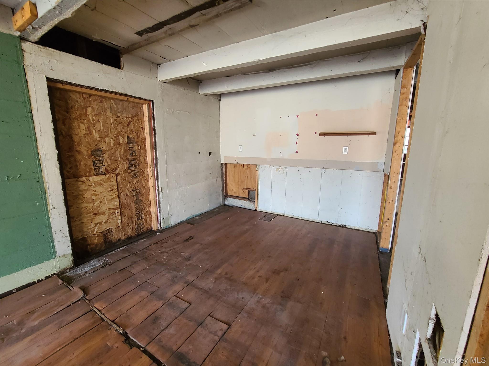 77 Sullivan Street, Wurtsboro, NY 12790