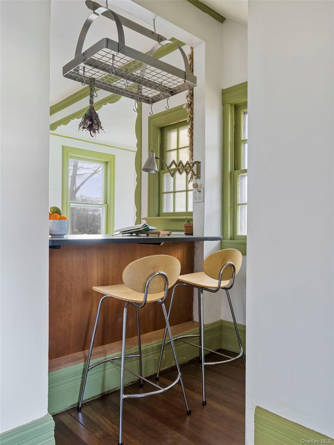 7432 S Broadway, Red Hook, NY 12571