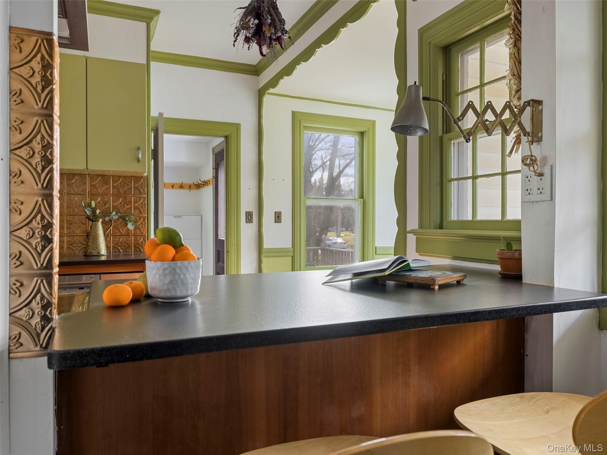 7432 S Broadway, Red Hook, NY 12571