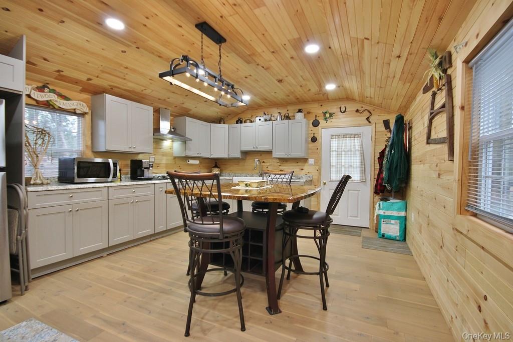 703 Dahlia Road, Livingston Manor, NY 12758