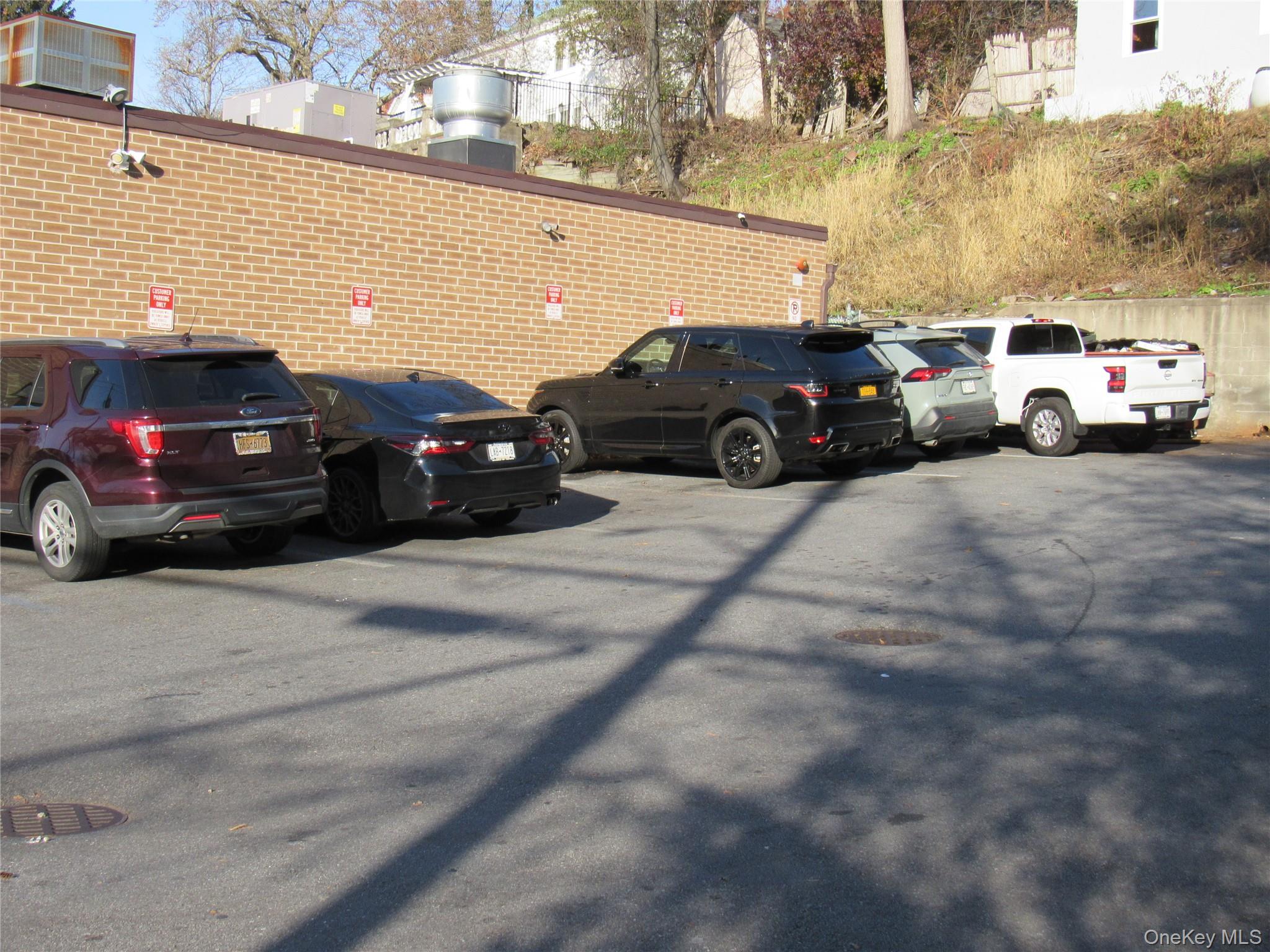 192 N Highland Avenue, Ossining, NY 10562