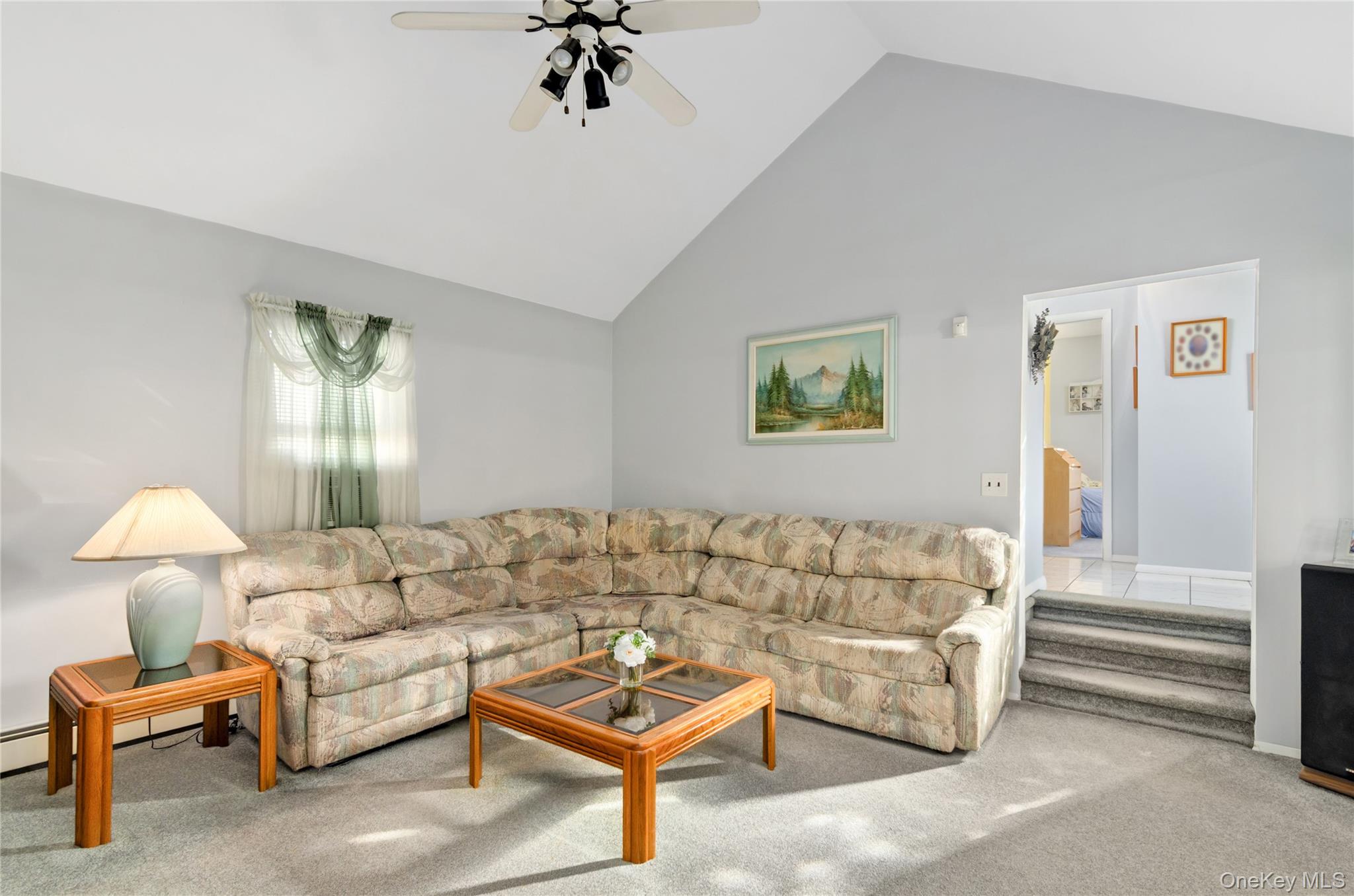 25 45th Street, Islip, NY 11751