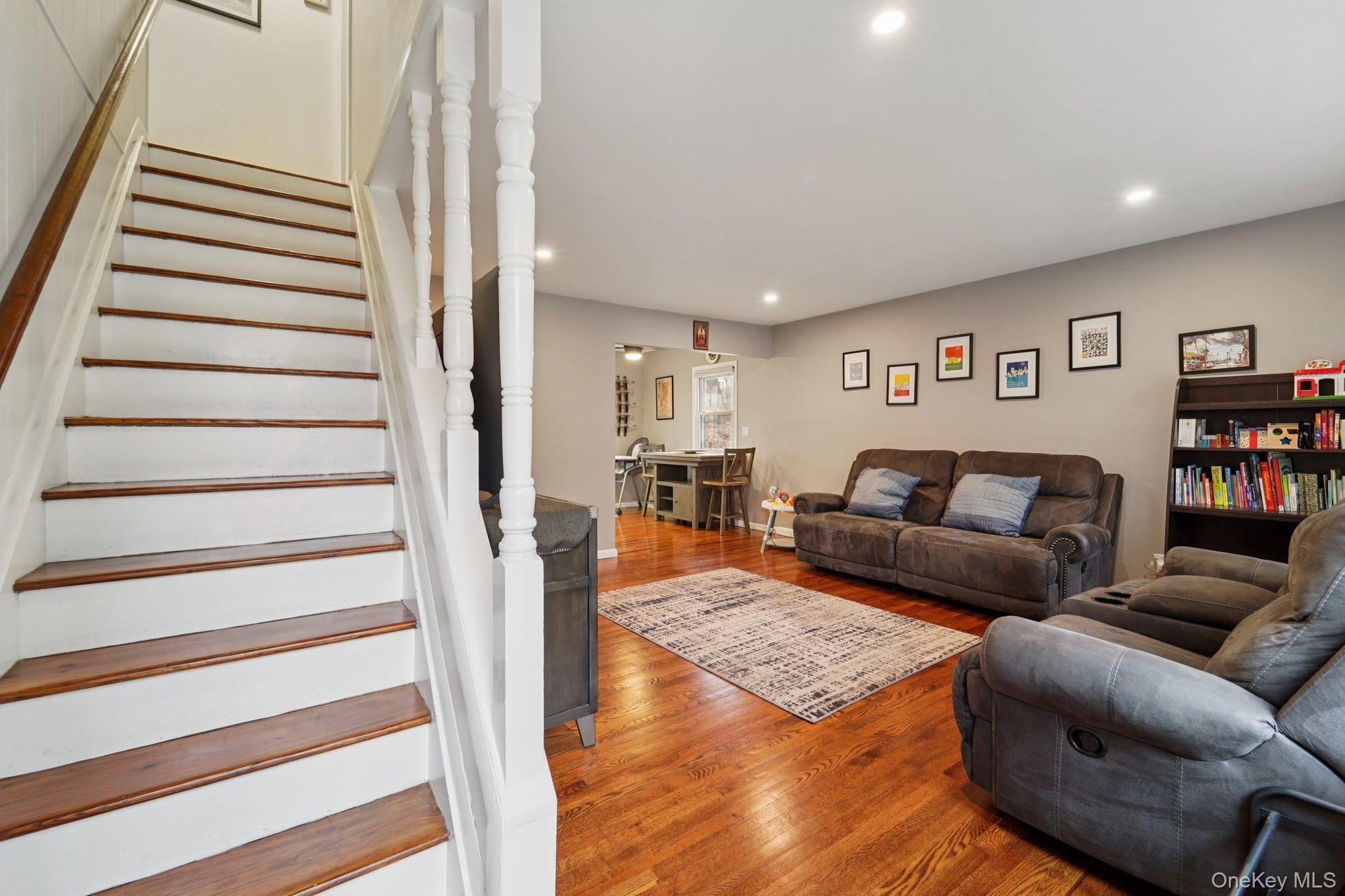 5 Orchard Lane, Nanuet, NY 10954