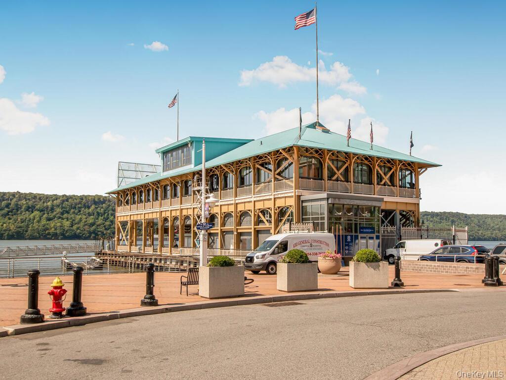 23 Water Grant Street # 7L, Yonkers, NY 10701