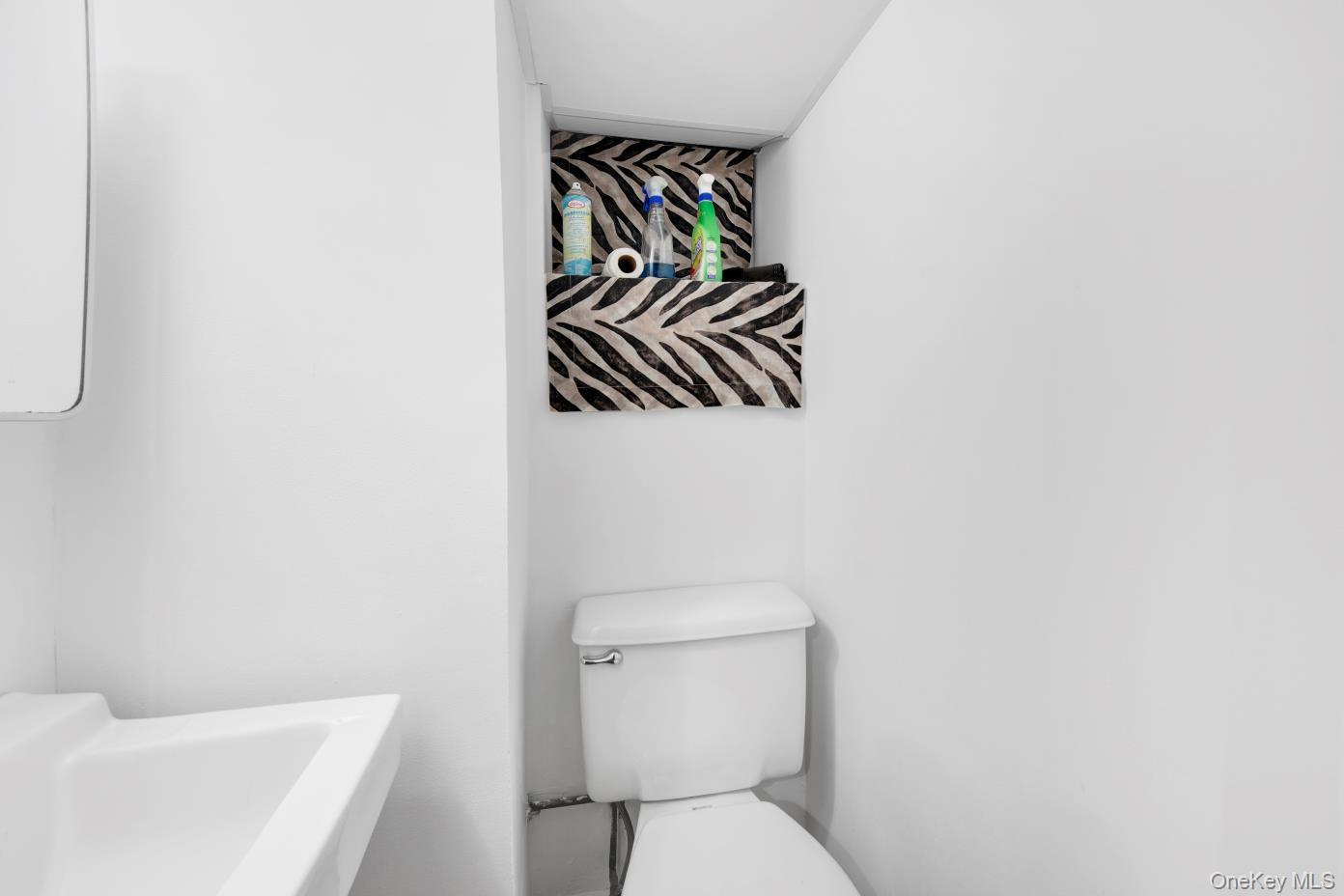 34 King Avenue, Yonkers, NY 10704