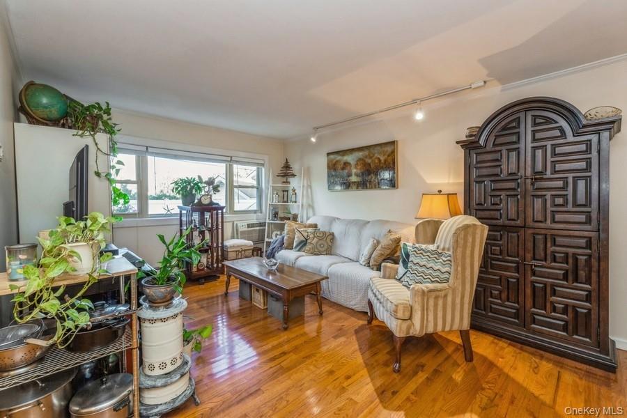 4 Rose Street # 7, C-1, Oceanside, NY 11572