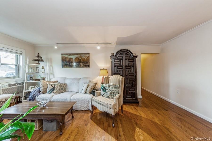 4 Rose Street # 7, C-1, Oceanside, NY 11572