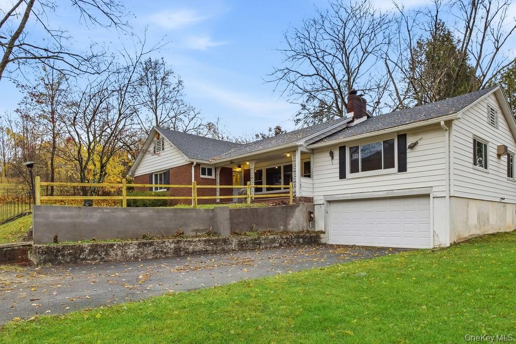 3 Lake Drive, Ellenville, NY 12428