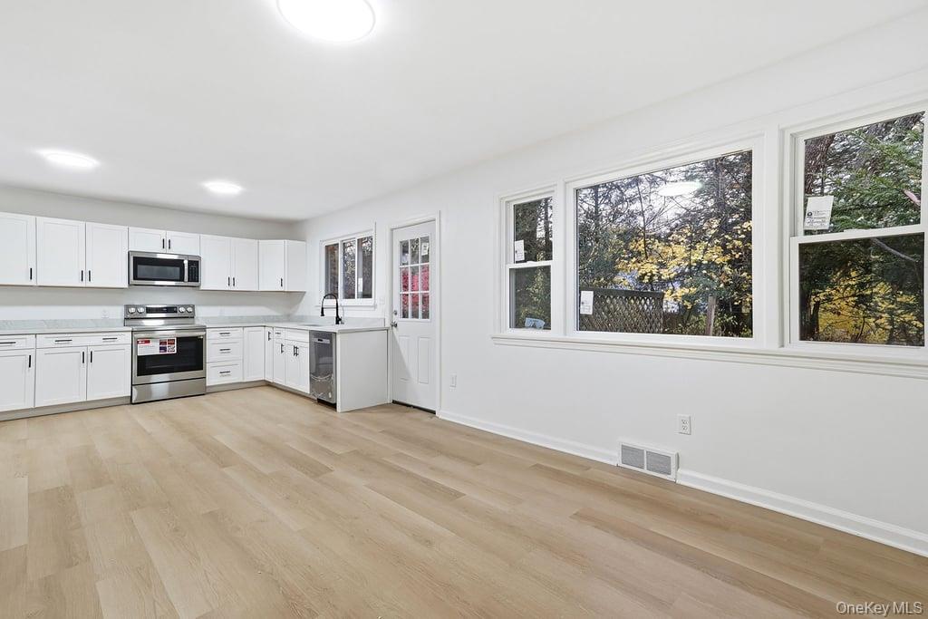 3 Lake Drive, Ellenville, NY 12428