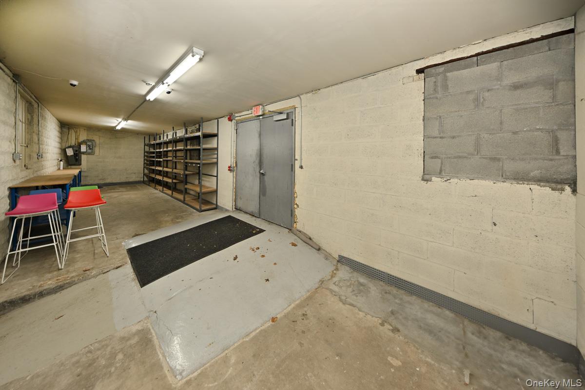 1 S Liberty Drive, Stony Point, NY 10980