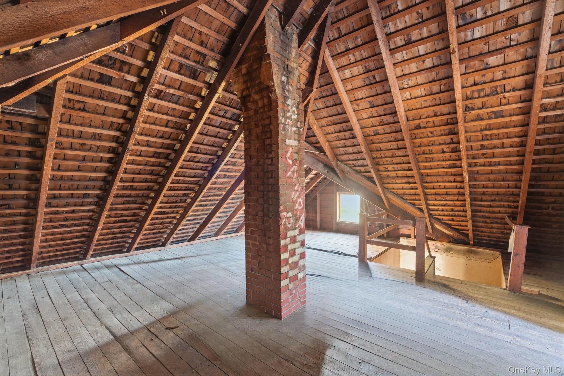 161 Wallace, Freeport, NY 11520