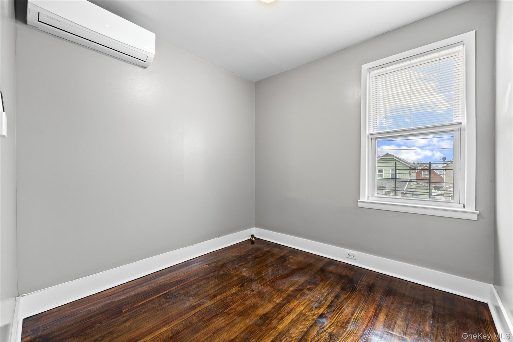 42-25 189th Street, Flushing, NY 11358