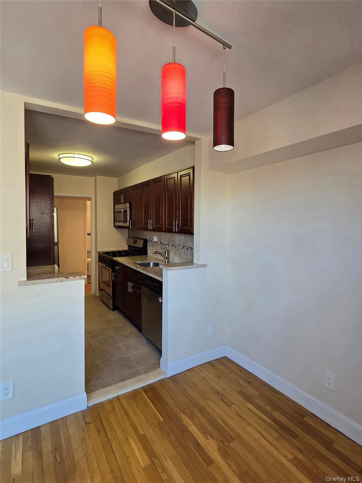 89-40 151 # 3J, Howard Beach, NY 11414