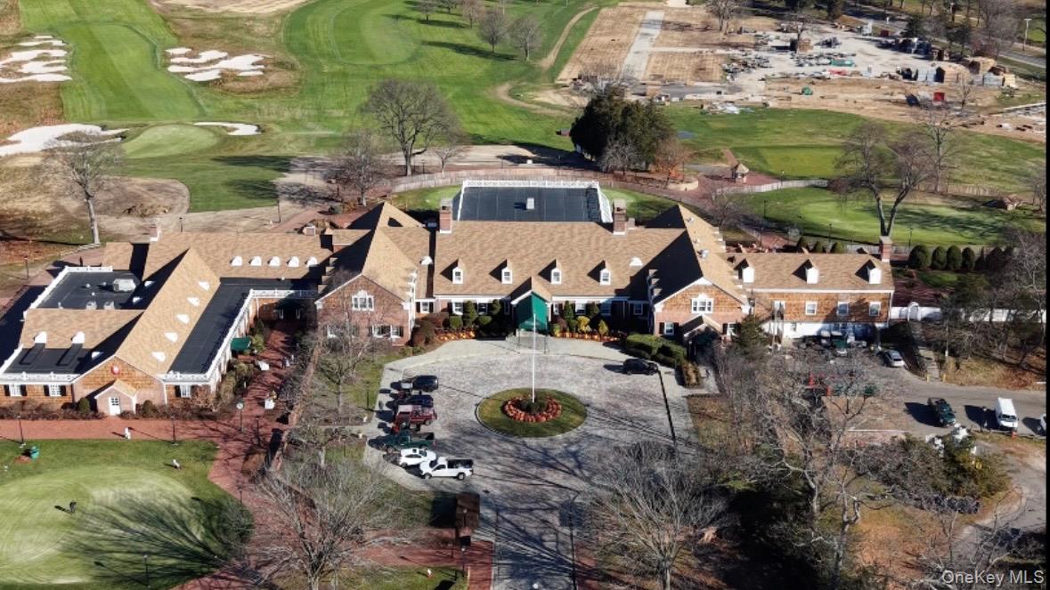 210 Fulton Street # 2C, Farmingdale, NY 11735