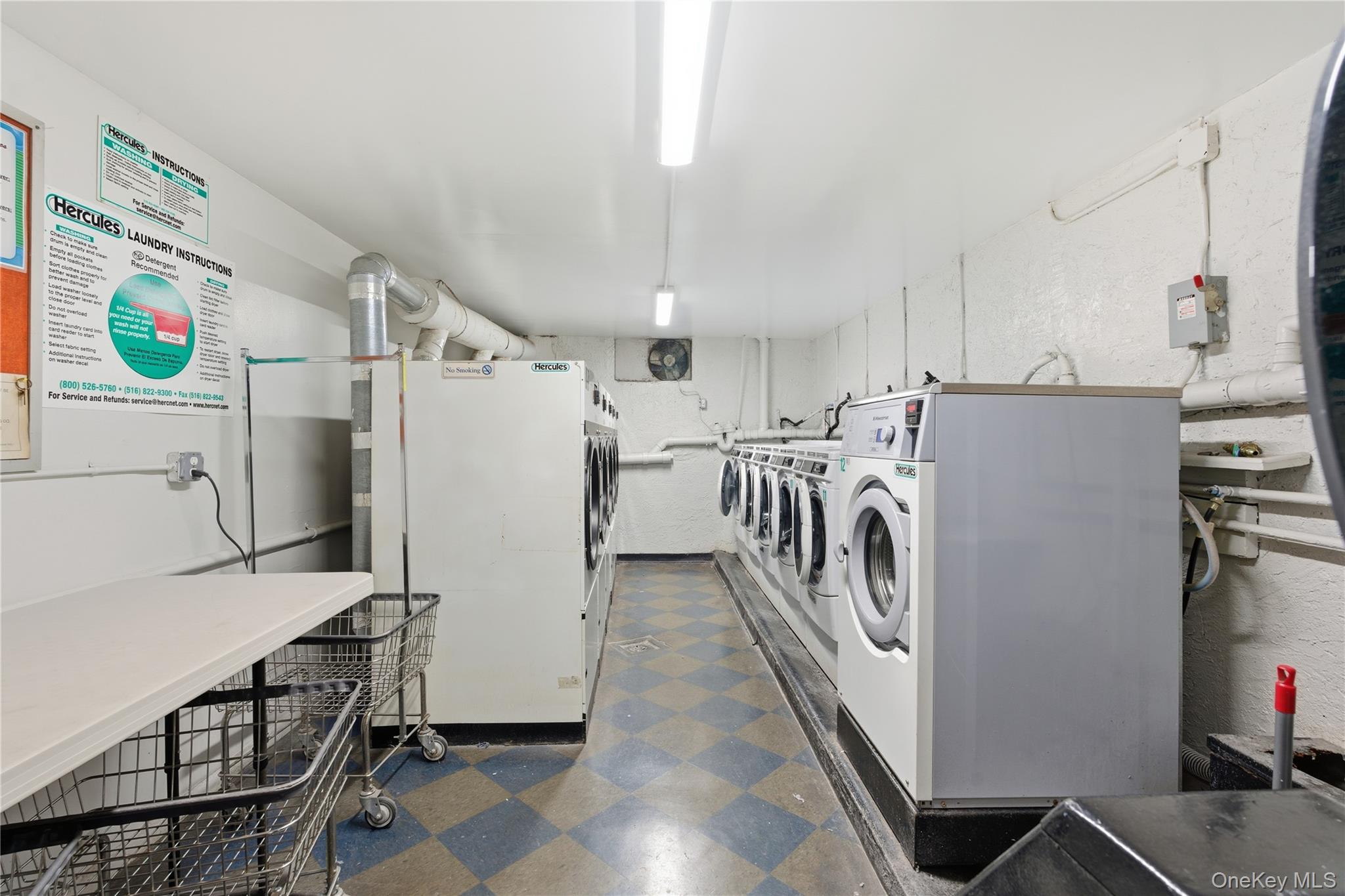 210 Fulton Street # 2C, Farmingdale, NY 11735