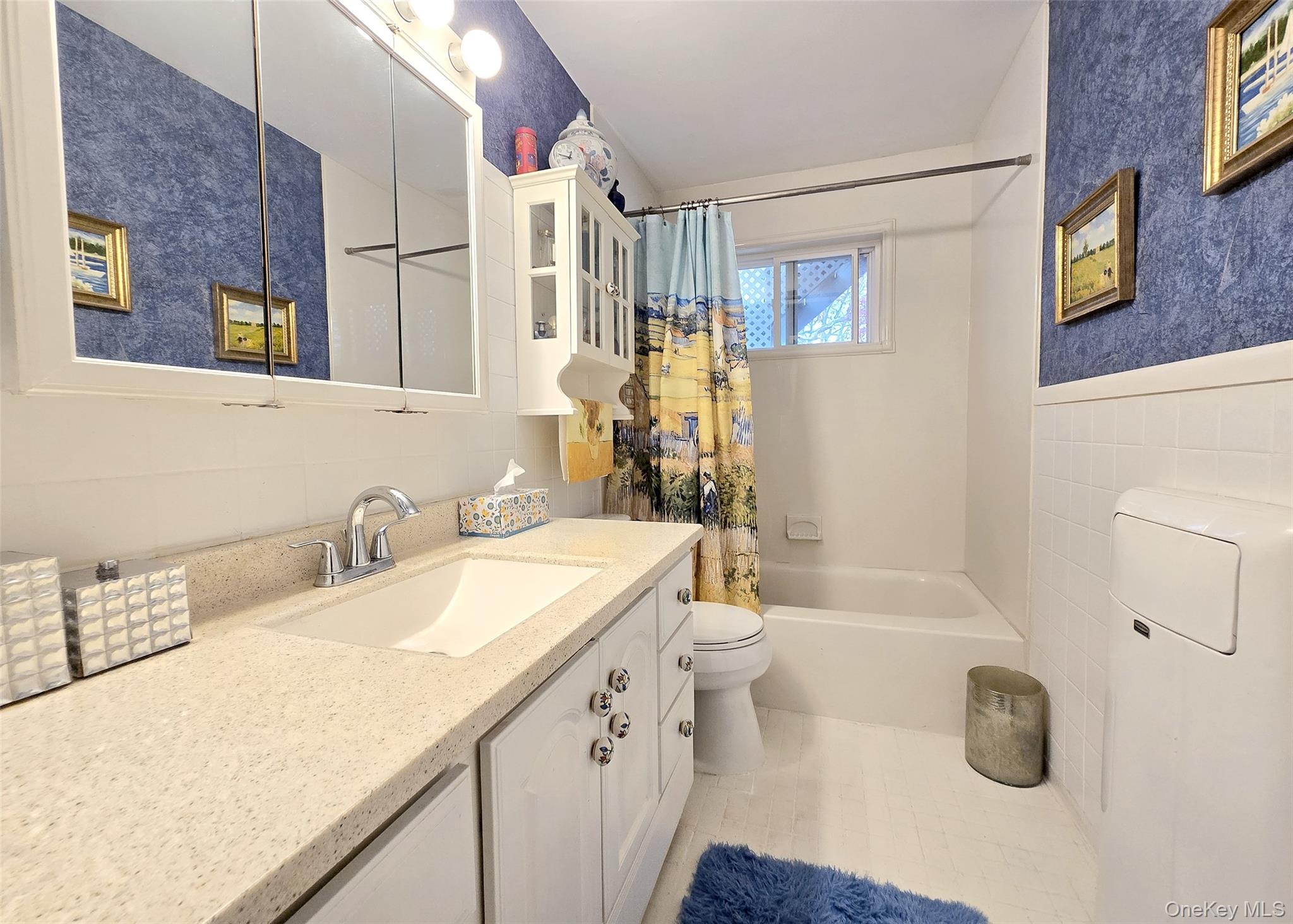 199 Connetquot Avenue, East Islip, NY 11730