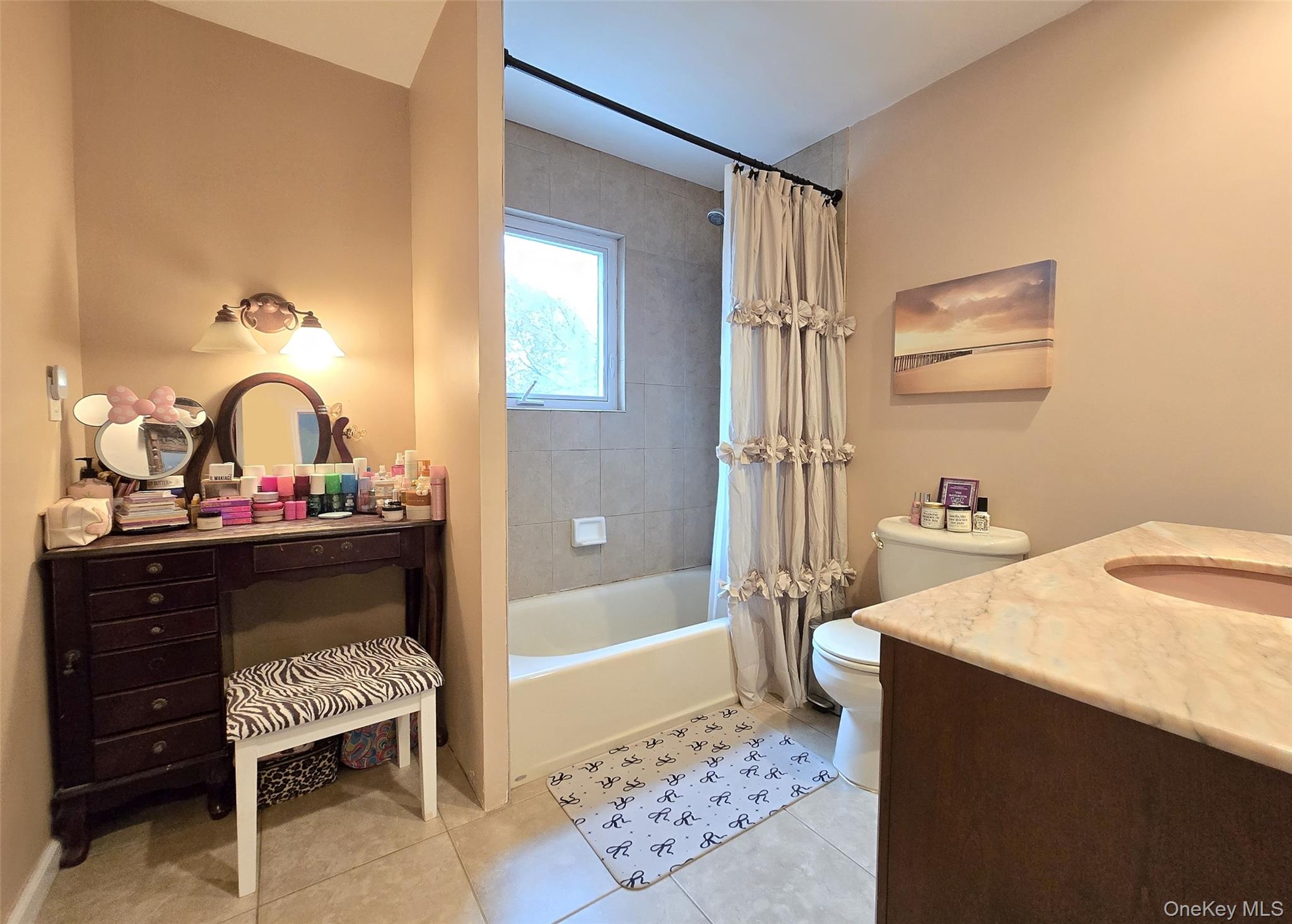 199 Connetquot Avenue, East Islip, NY 11730