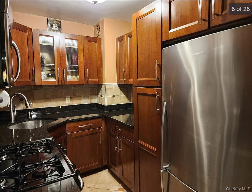 88-12 151st Avenue # 3M, Howard Beach, NY 11414