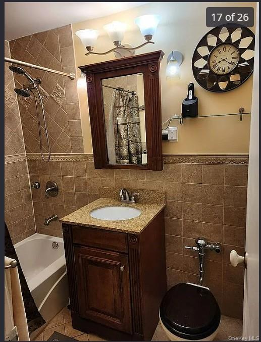 88-12 151st Avenue # 3M, Howard Beach, NY 11414