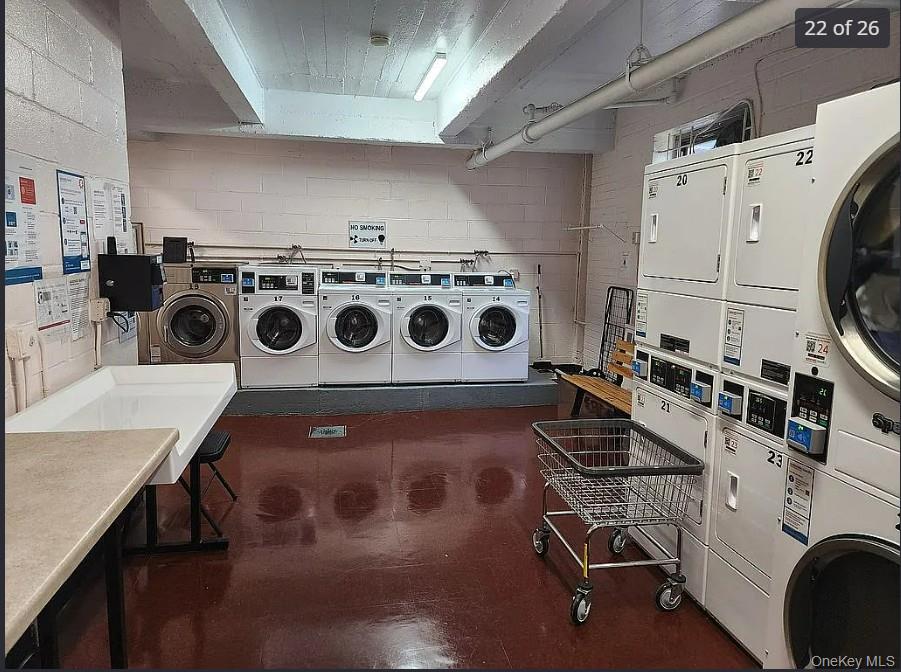 88-12 151st Avenue # 3M, Howard Beach, NY 11414