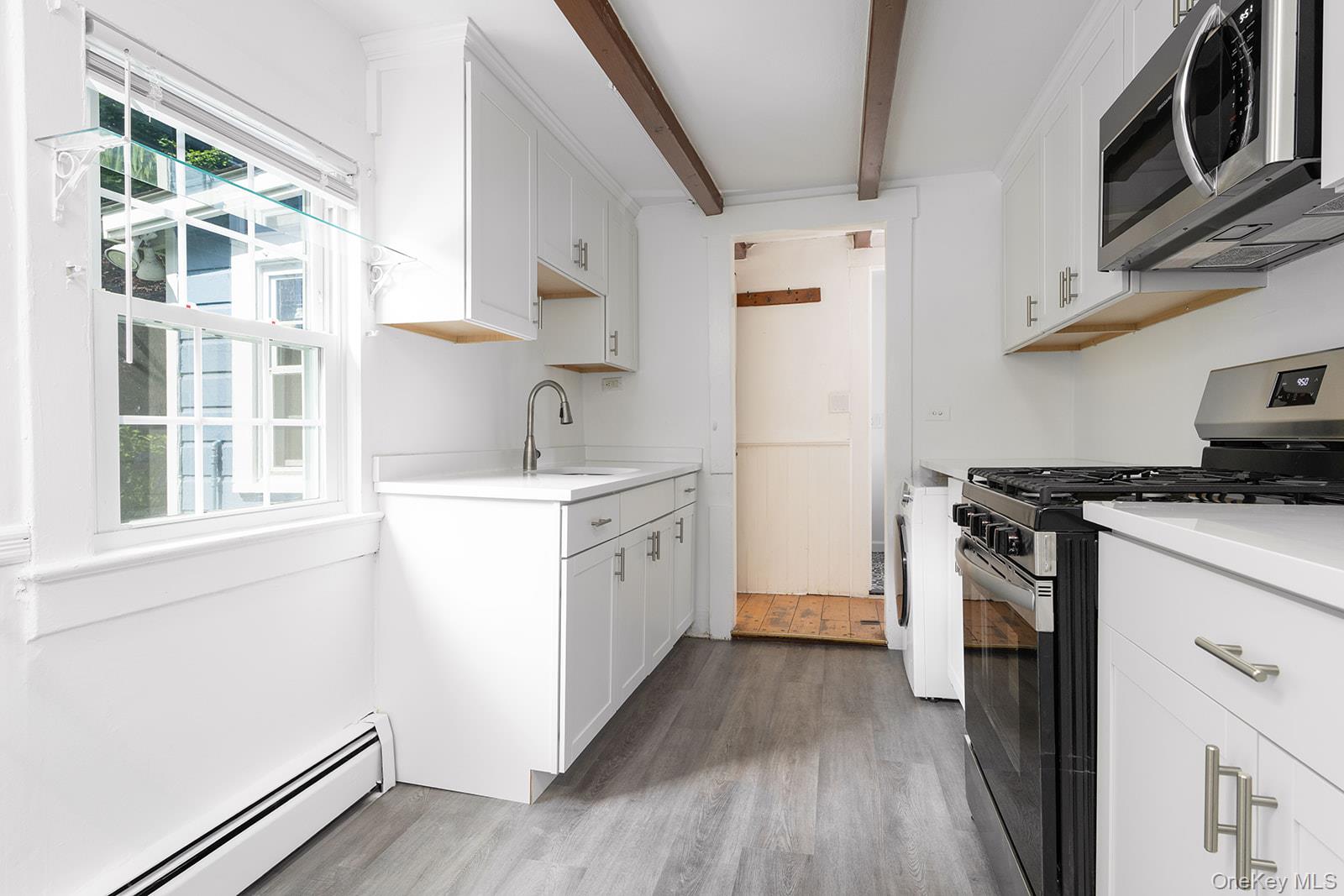 103 W Erie Street, Blauvelt, NY 10913