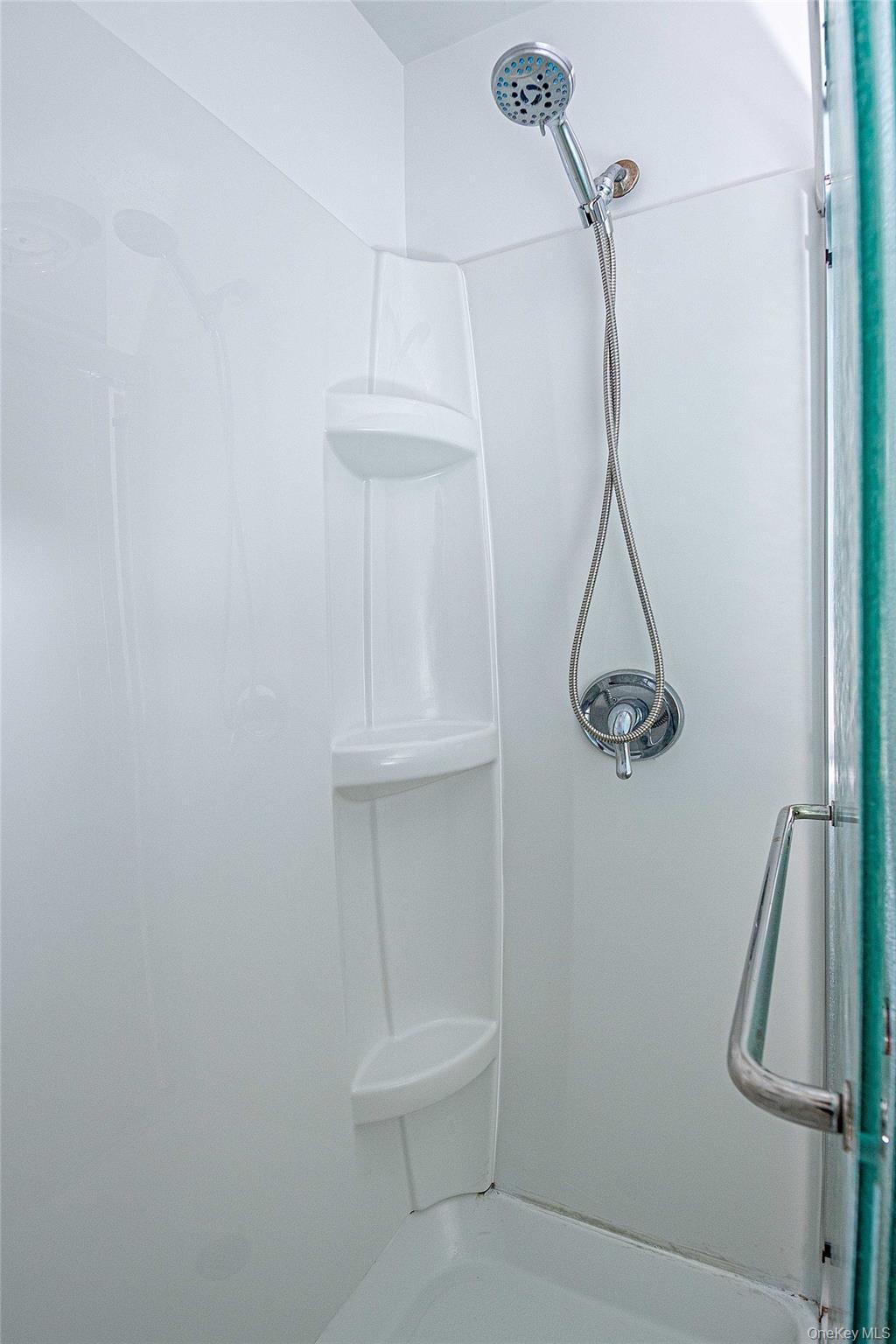 216 Hoyt Street, Port Ewen, NY 12466