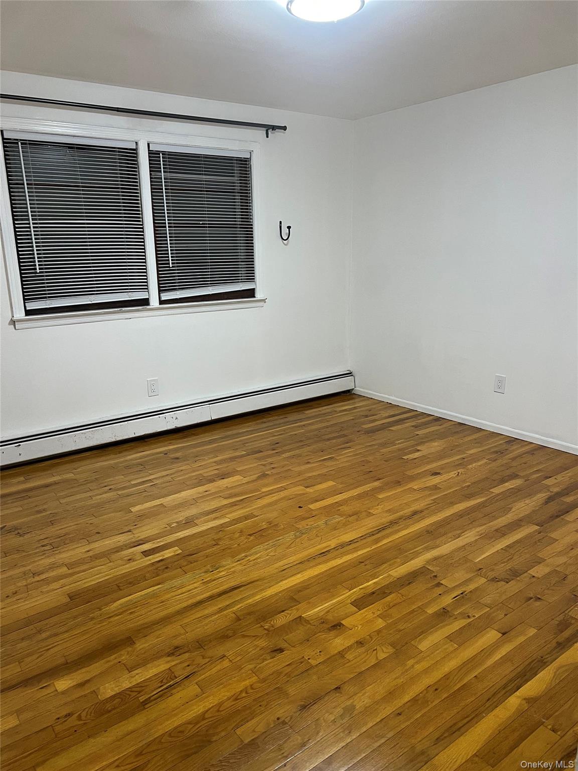 1051 Franklin Avenue, North Valley Stream, NY 11580