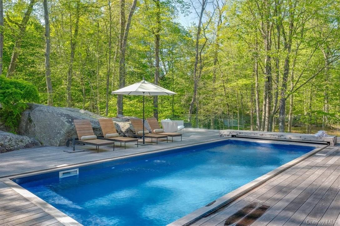 971 Fenimore Road, Larchmont, NY 10538