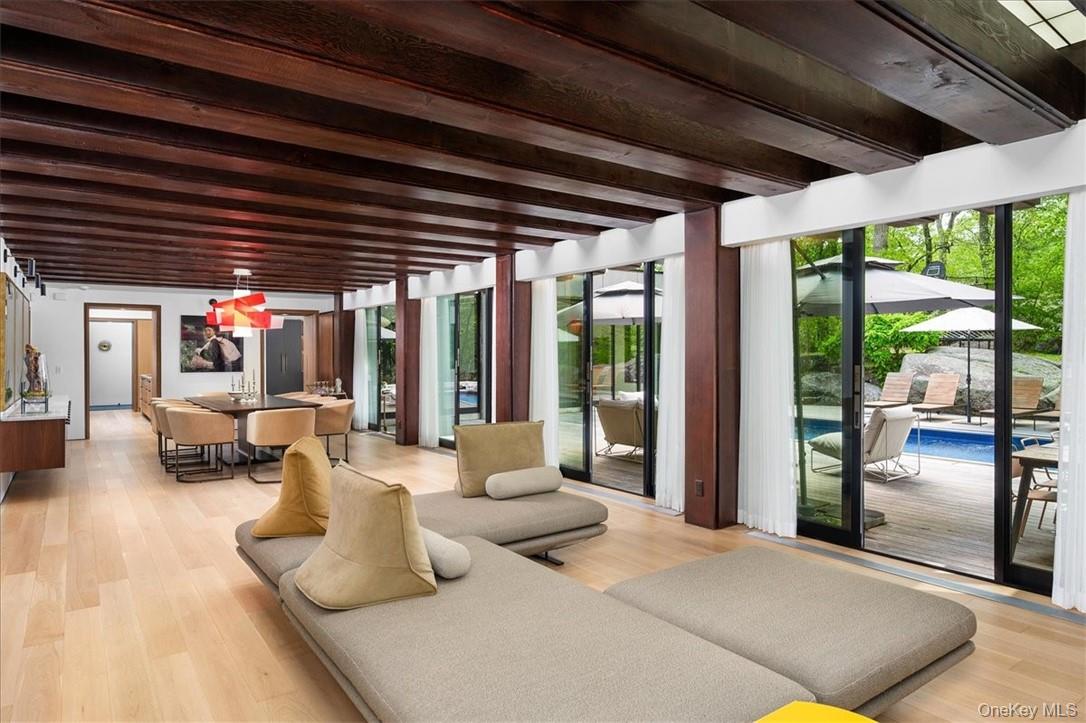 971 Fenimore Road, Larchmont, NY 10538