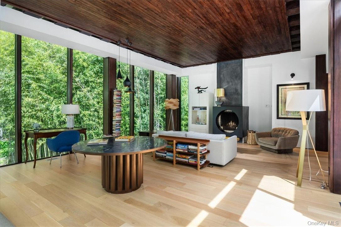 971 Fenimore Road, Larchmont, NY 10538