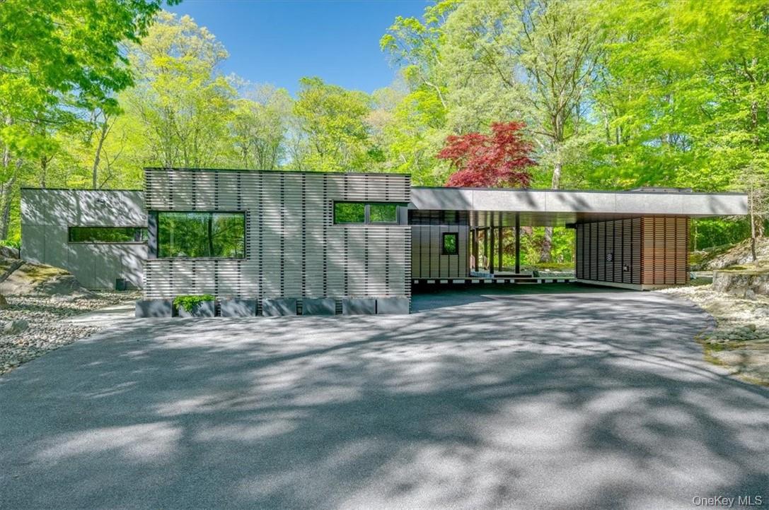 971 Fenimore Road, Larchmont, NY 10538